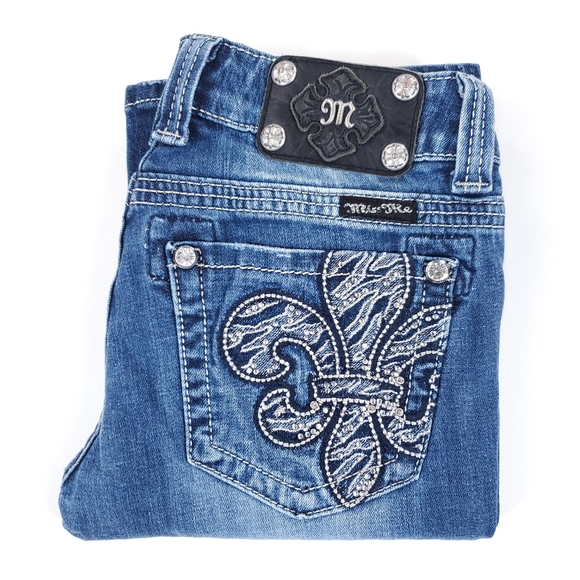 Women's Miss Me Boot Cut Jeans Size 27 Mid-Rise Rhinestone - Picture 3 of 8